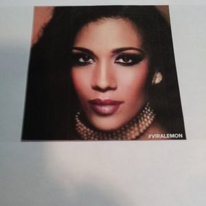 Meet your Posher, Virginia